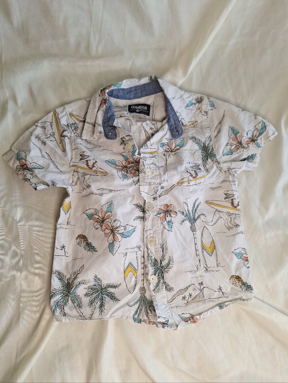 OshKosh B'gosh Short Sleeve Tropical Dinosaur Button-Down Shirt Size 2T